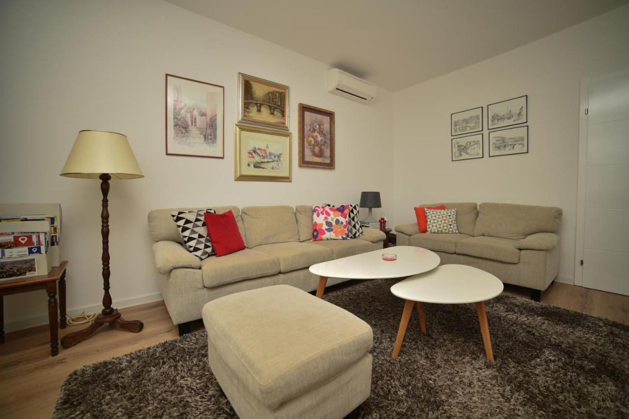 Apartman Slatki Dom 1 サラエヴォ エクステリア 写真